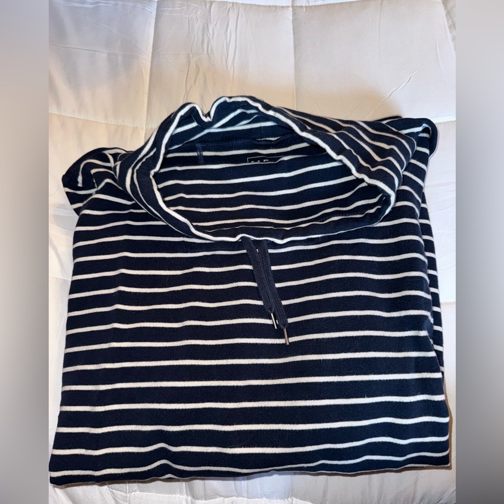 L.L. Bean XL striped cowl neck sweatshirt ￼